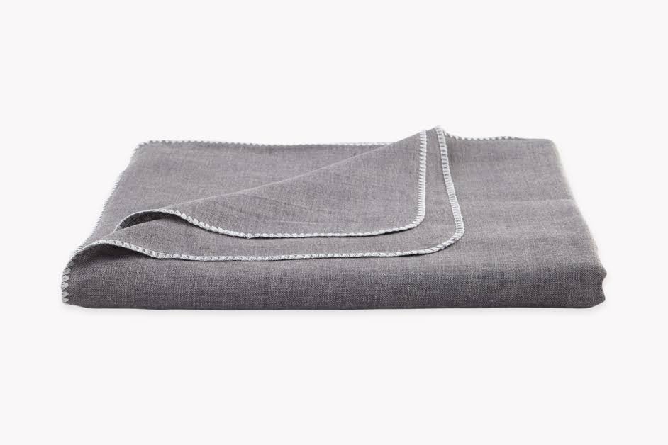 Charcoal Linen 108 in Round Tablecloth V204