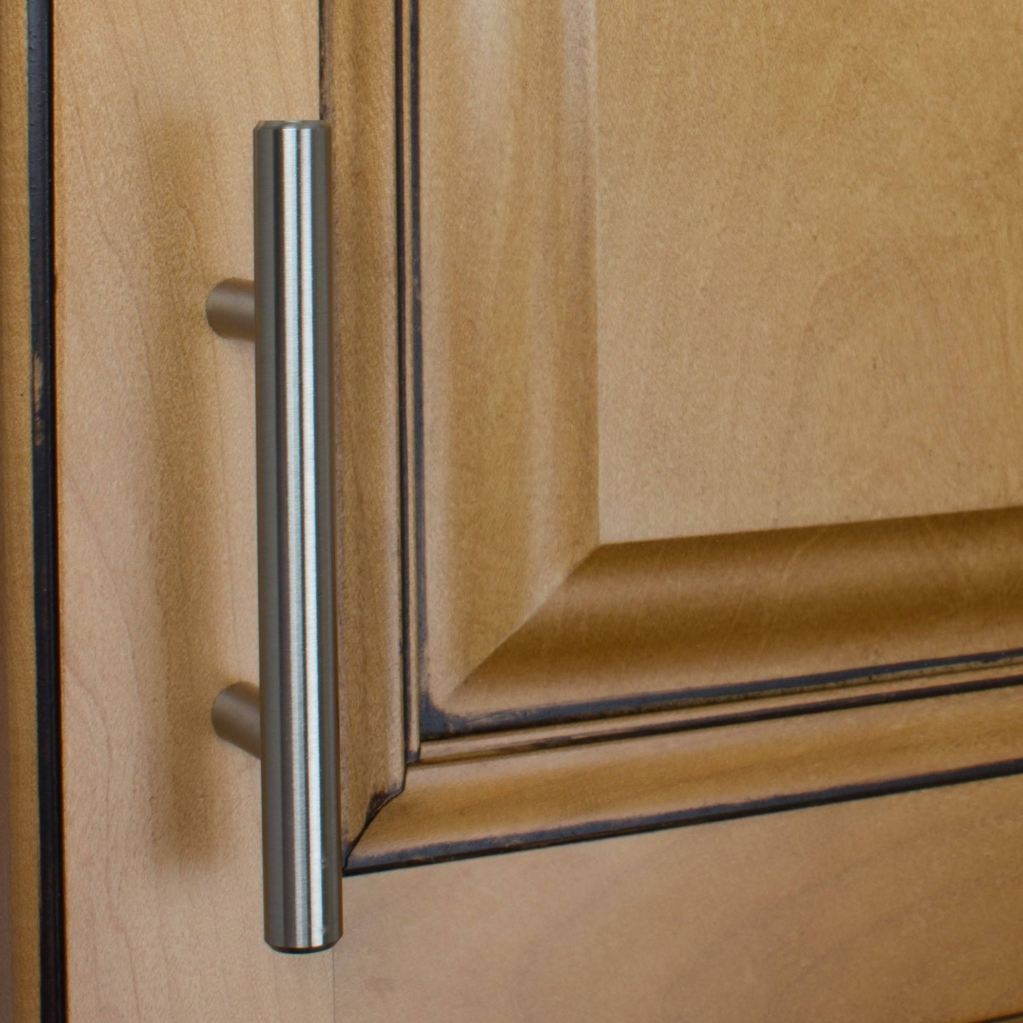 2.5-inch Center Stainless Steel Cabinet Handle (Pack of 25) W569553