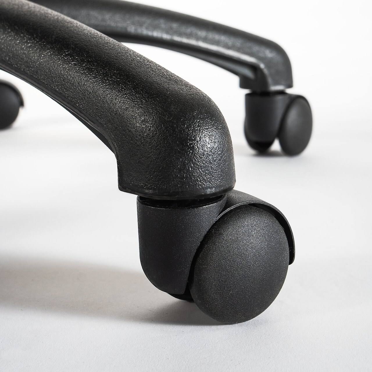 Black Bonded Leather Ergonomic Executive Chair V36657