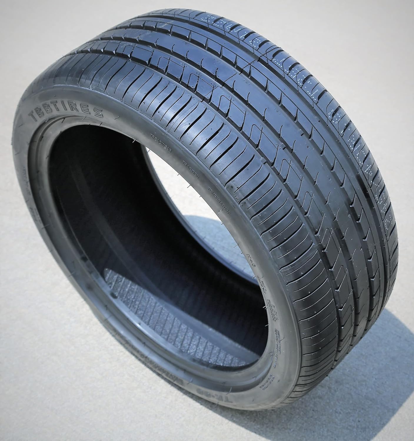 235/50R18 All-Season Radial Tire S290894