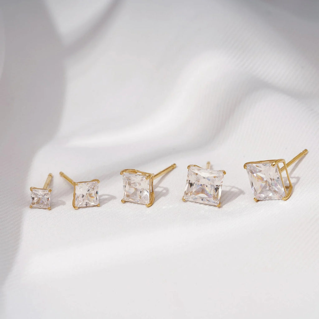 10K Yellow Gold Princess Cut Cubic Zirconia Stud Earrings N1966