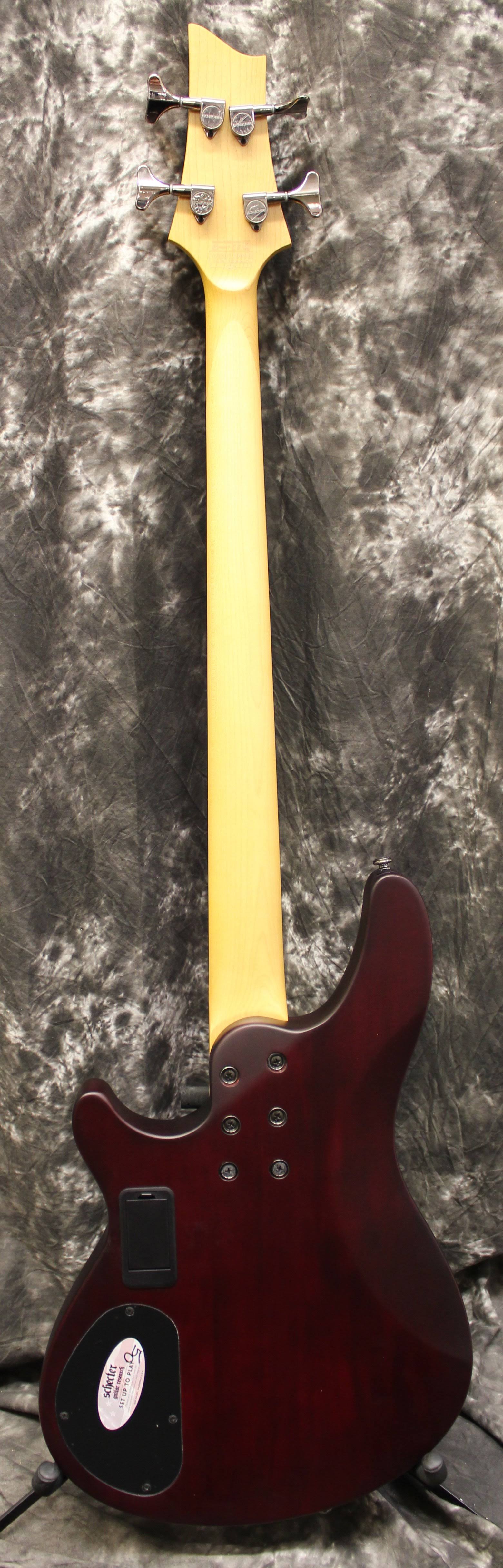 Walnut Satin Electric Bass Guitar Z863706