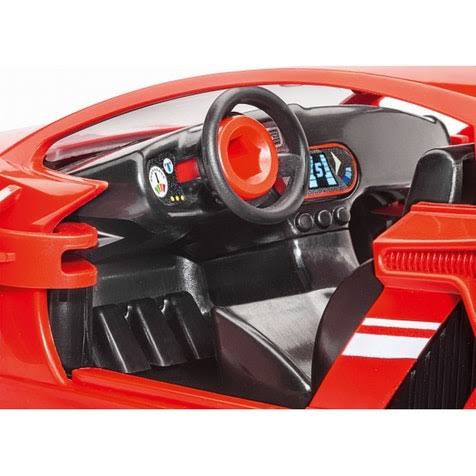 Red Racing Car M875369