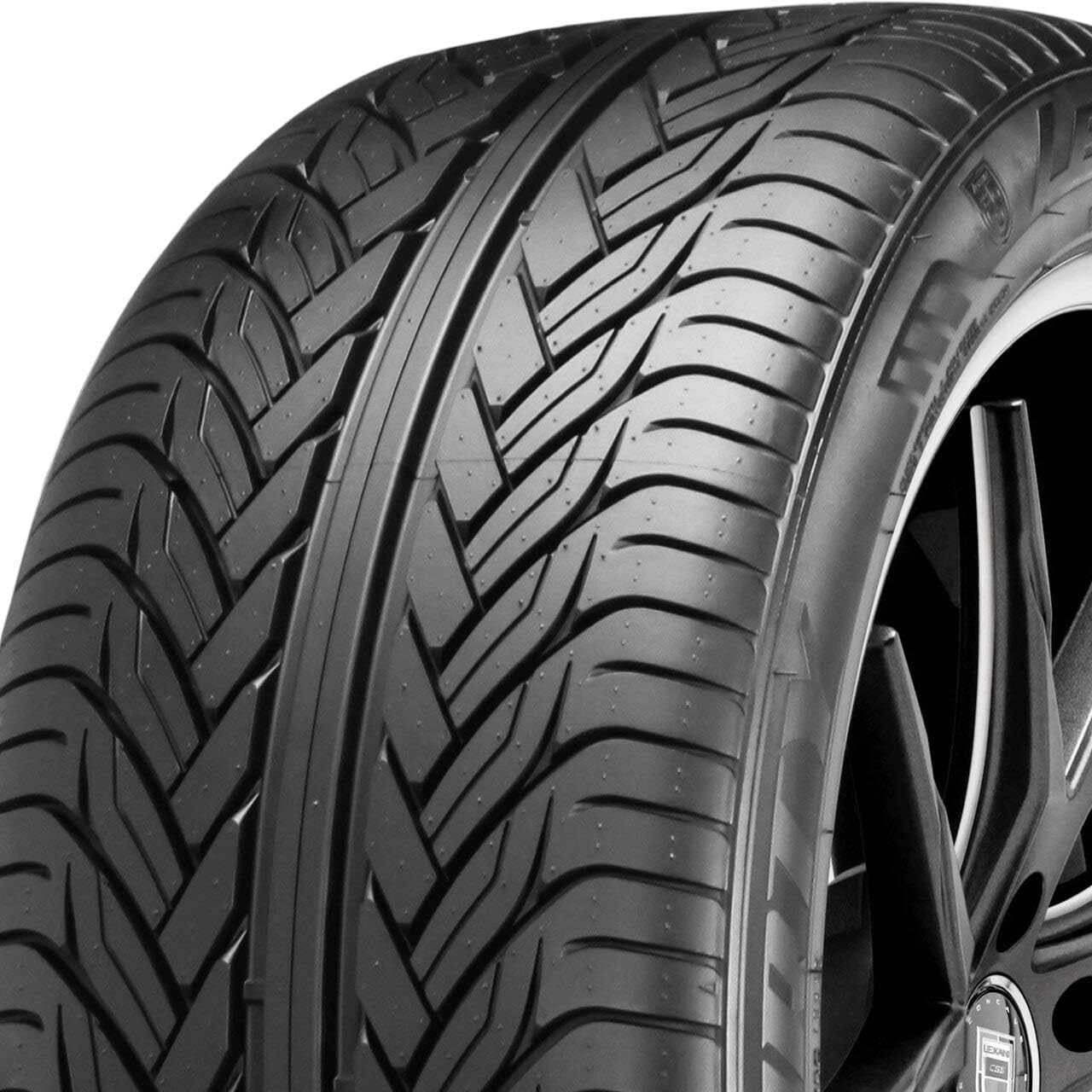 305/45R22XL 118V BSW Tire R9898
