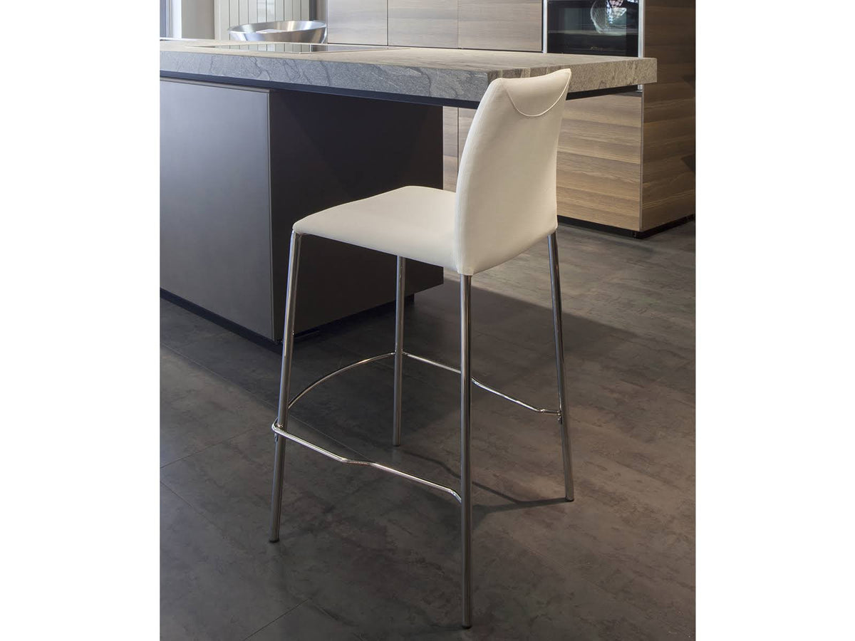 White Leather Chrome Bar Stool V6383